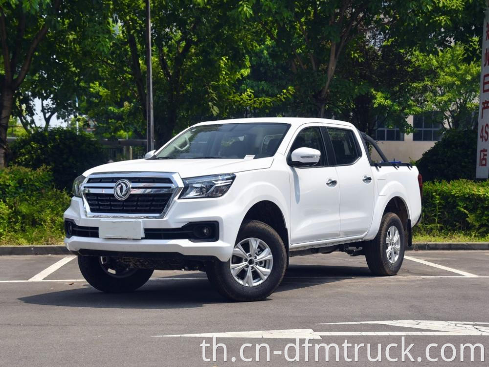 Dongfeng Rich6 Pickup Truck White